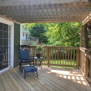 Dartmouth Two-level Deck With Pergola