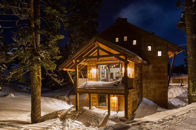Mountain style exterior home photo in Sacramento