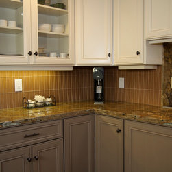 Waveline Kitchen Backsplash - Mosaic Tile