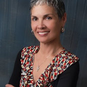 Rita Colon-Burnetts foto