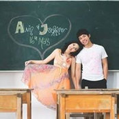 Jo Low's photo