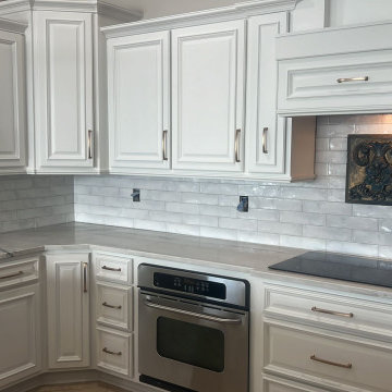 Transitional Kitchen Subway Tile Backsplash