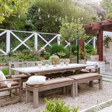 Specialty Landscape Features: fire features, grill stations, water feat
