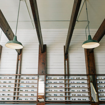 Eye wear store gas town