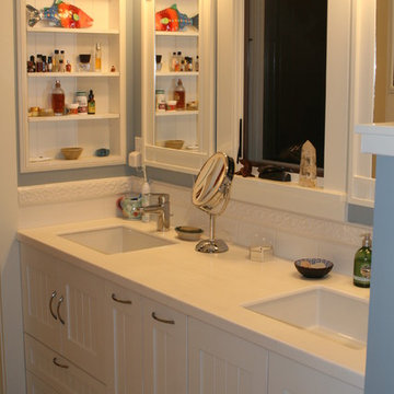 Built-ins, built-ins everywhere... optimal space planning.