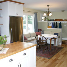Entryway wall