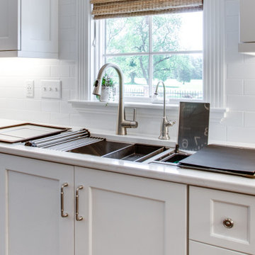 Transitional White & Black Kitchen Design Knoxville, MD