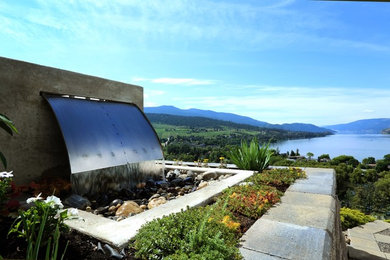 Inspiration for a mid-sized modern home design remodel in Vancouver
