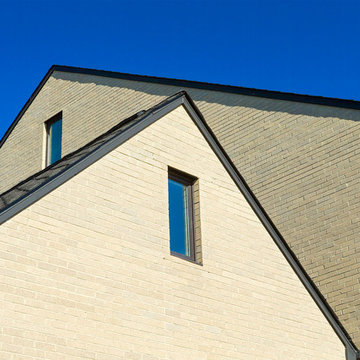 Coliseum & Shadow Canyon Brick Home - Virginia