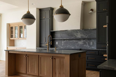 Kitchen photo in San Francisco