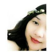 Stephanie Nanini's photo