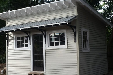Example of an arts and crafts home design design in Other