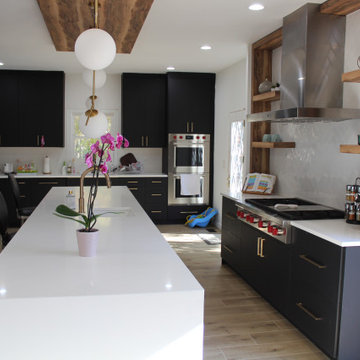 Amazing Black Cabinets, Indian Shesman With Pure White Quartz
