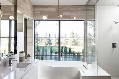 KOLBE Vistaluxe Modern Bath Interior