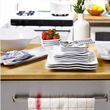 Ruffle Dinnerware & Serveware Collection
