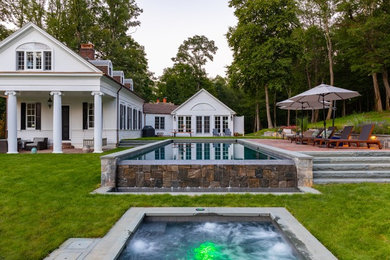 Example of a classic pool design in New York