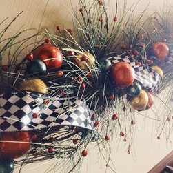 Holiday decorating - Christmas Decorations