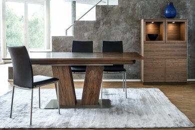 Minimalist dining room photo in Toronto