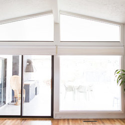 Hunter Douglas Vignette Roman Shades Featured In Simply Grove - Roman Shades