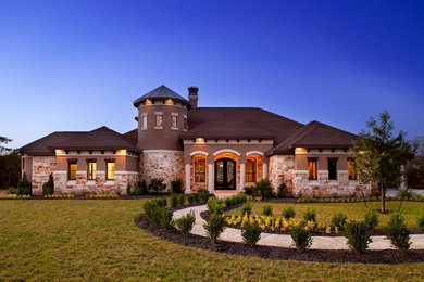 Contemporary exterior home idea in Austin