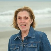 Lois Hanson's photo