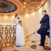 Stephanie Lee's photo