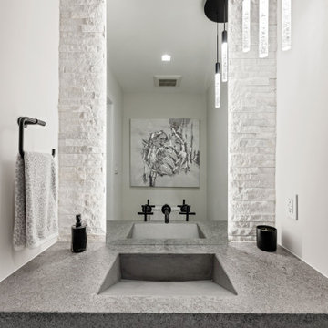 Modern Master Bathrooms