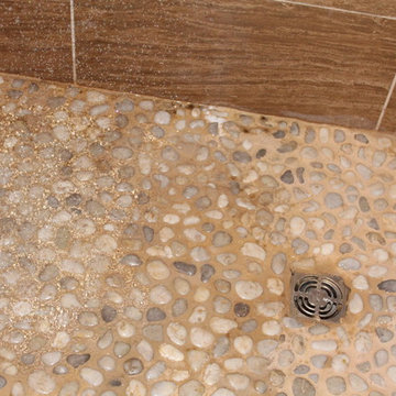 Pendleton - Pebble floor shower