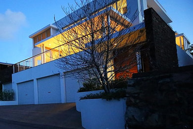 Photo of a contemporary exterior in Townsville.
