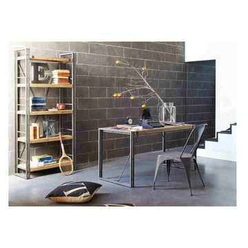 City desk