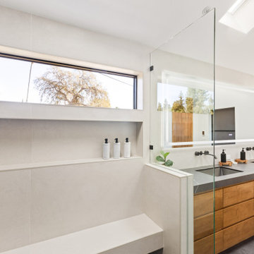 Modern spa - Master suite addition in Woodland Hills