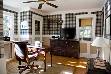 Inspiration for a timeless home office remodel in Philadelphia