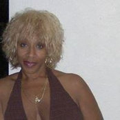 Dee Redley's photo