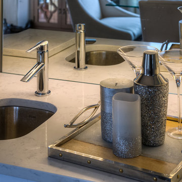 Main Floor Wet Bar