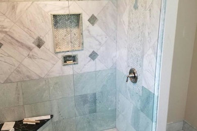 Transitional bathroom photo in Denver