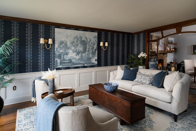 Inspiration for a timeless living room remodel in Philadelphia