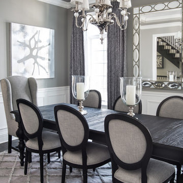Traditional Dining Room