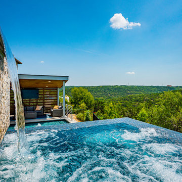 Lake Travis Yeh