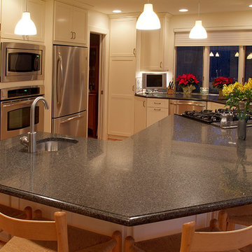 Christian Hill Kitchen, Amherst