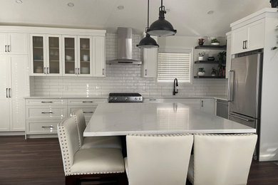 Kitchen photo in Calgary