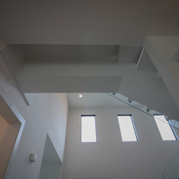 Project #80 | Mono-Beam Staircase with Glass Panels
