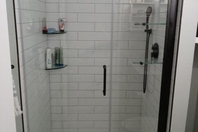 Bathroom - transitional bathroom idea in Bridgeport