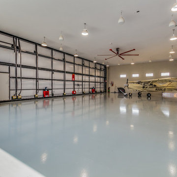 Pegasus Airplane Hangar