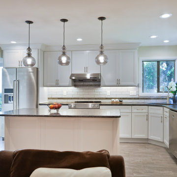 Enjoying of a Comfortable New Sunroom and a Beatiful New Kitchen Remodel in VA