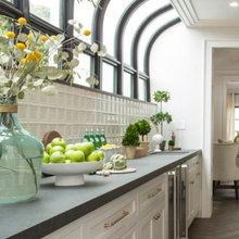 Vetrata curva per la nuova cucina. Nota per l'architetto: così!