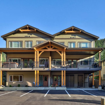 Burfield Dr Duplex 1305