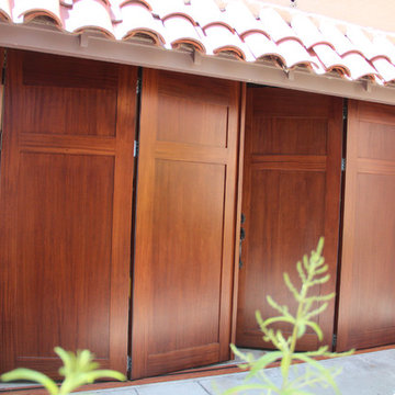 Tri Fold Sliding Garage Door - Long Beach, CA