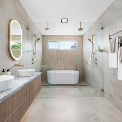 Casa Avalon - Products