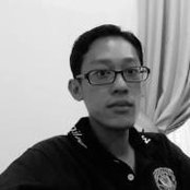 Lee Erics foto