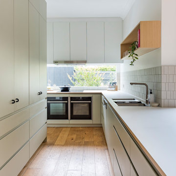 A Contemporary Kitchen Renovation in Malvern